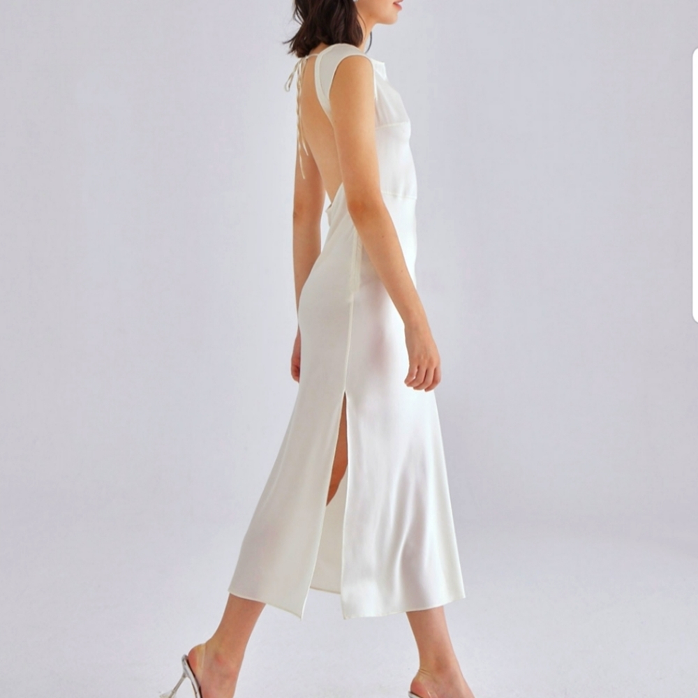 Classy Pearl Ivory Midi Silk Dress with Open Back - Silk Maison